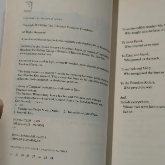 The Freedom Writers Diary Book By Erin Gruwell - Picture 3 of 5